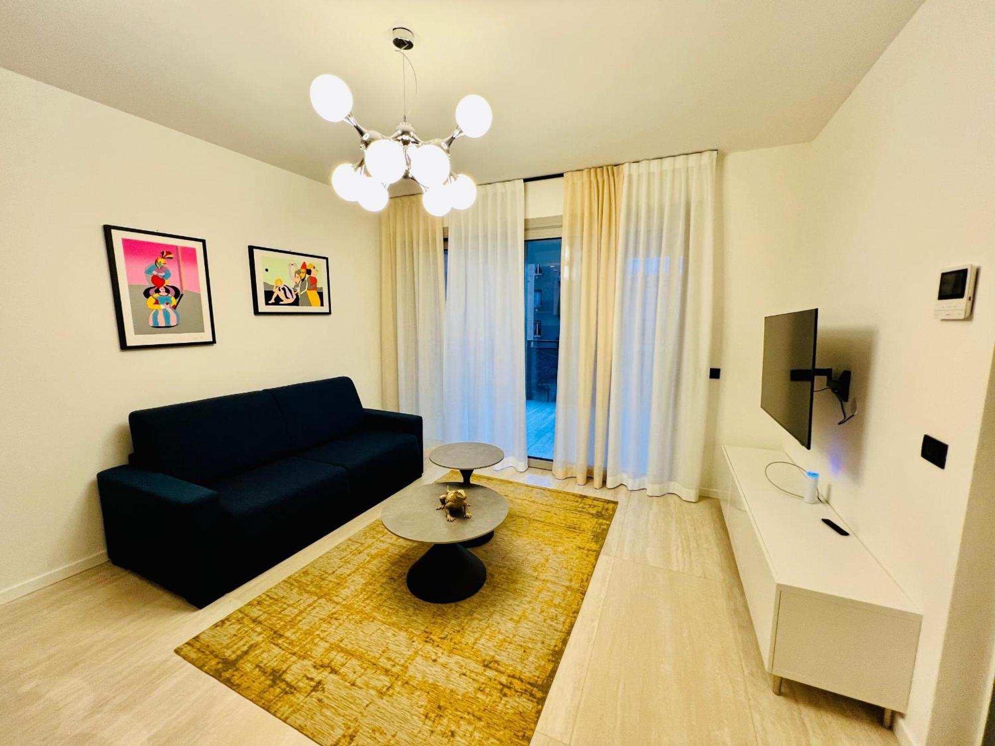Cremona Inn Aparthotel Екстериор снимка