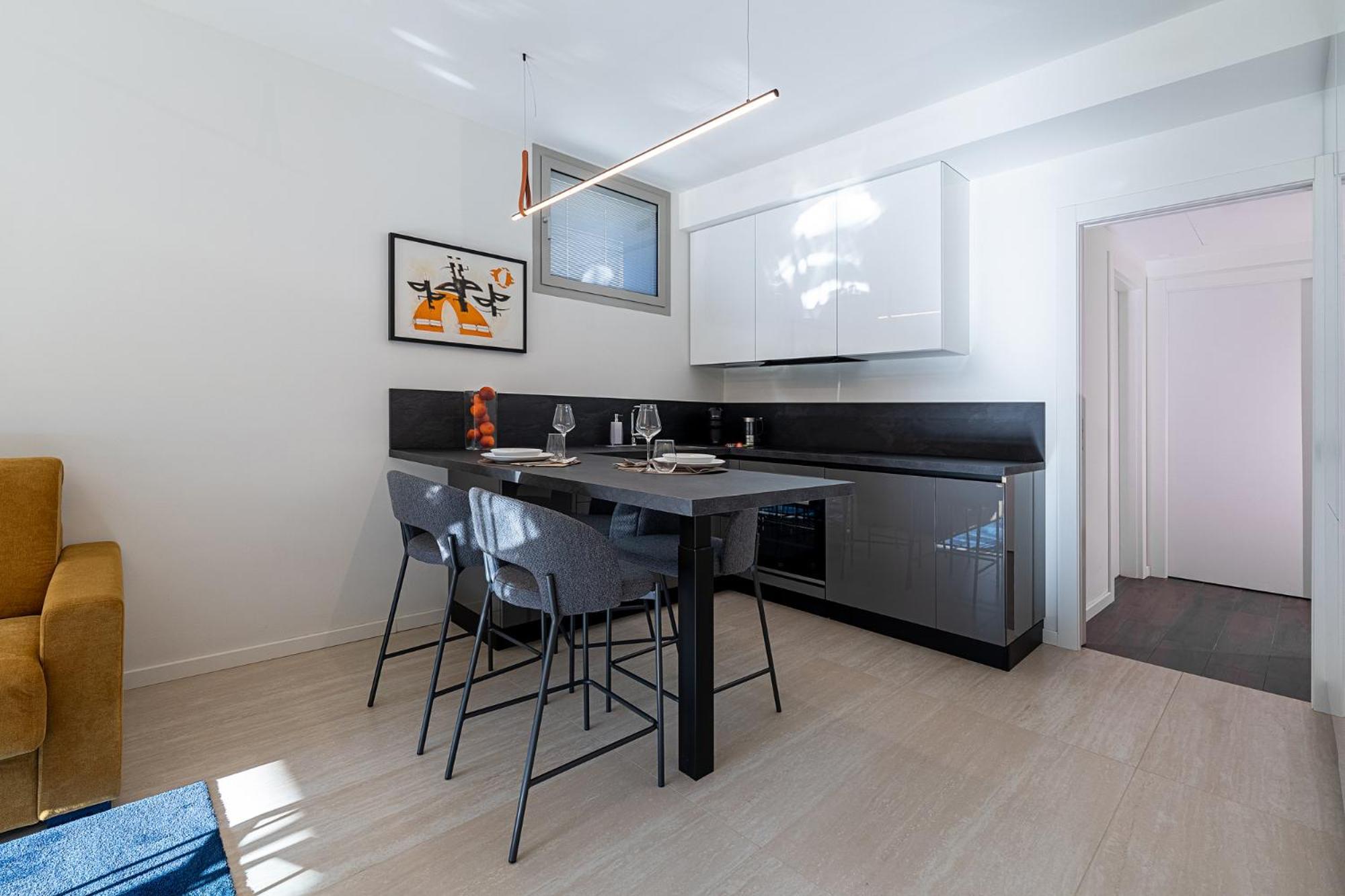 Cremona Inn Aparthotel Екстериор снимка
