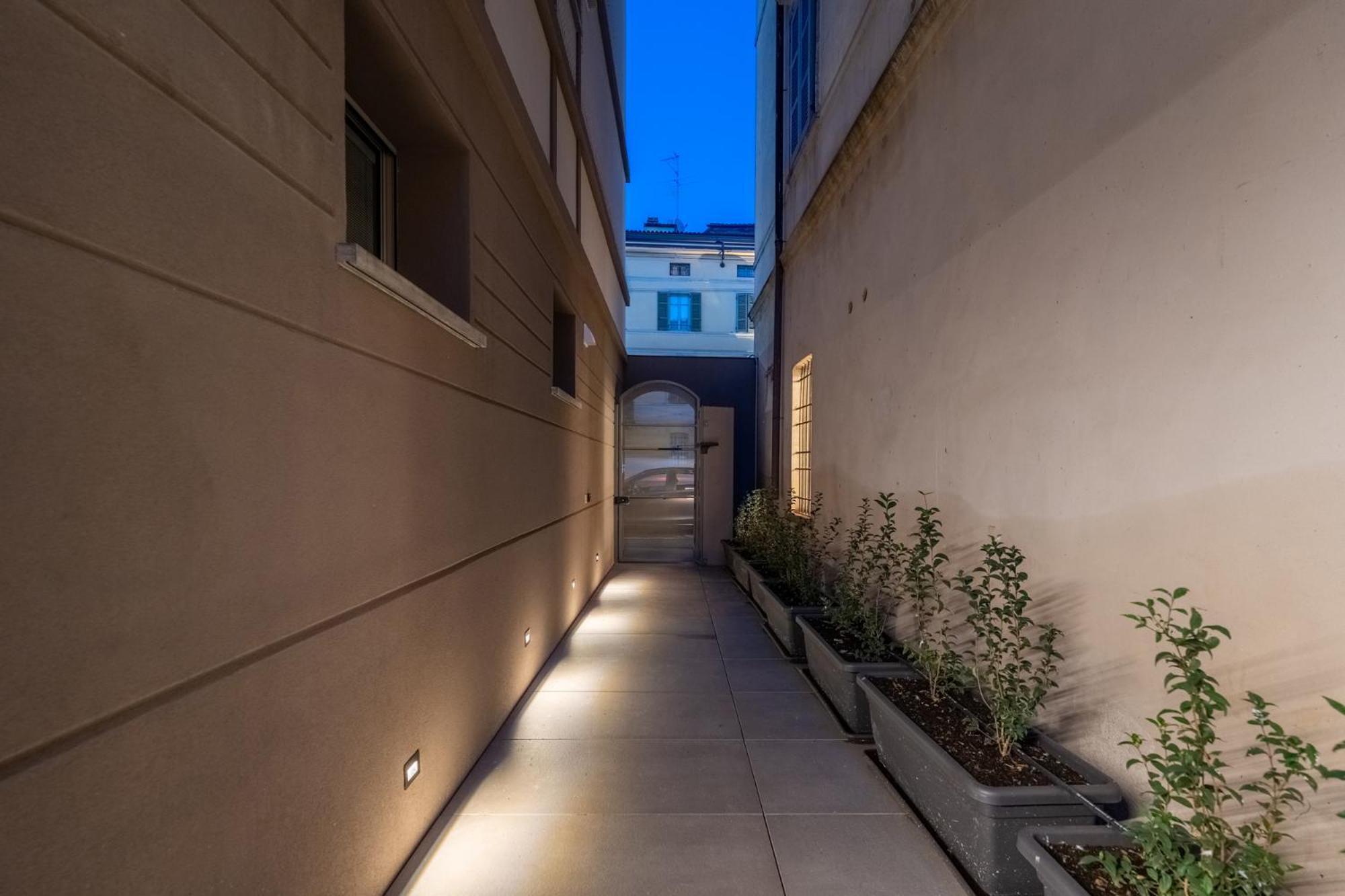 Cremona Inn Aparthotel Екстериор снимка